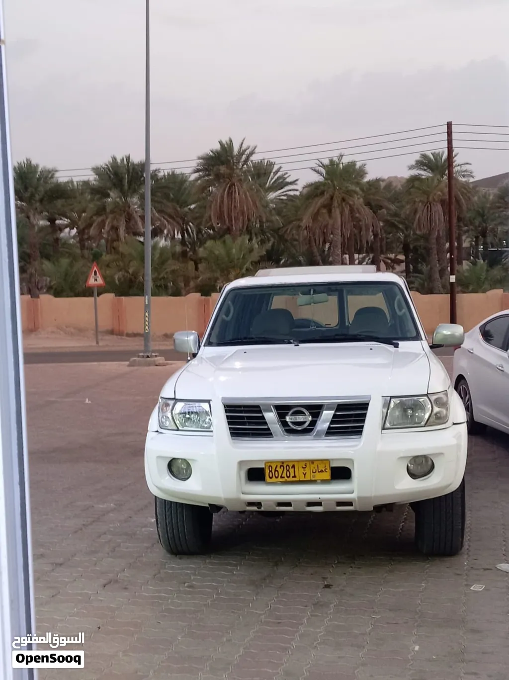 نيسان بترول 2004
