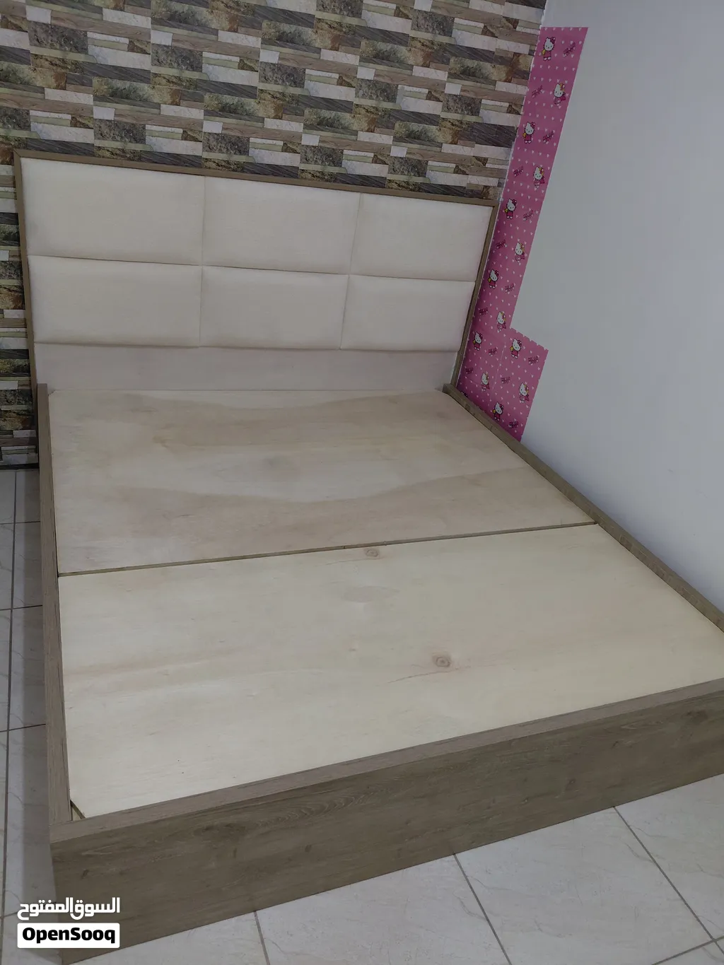 تخت مجوز استخدام شيء بسيط جدا