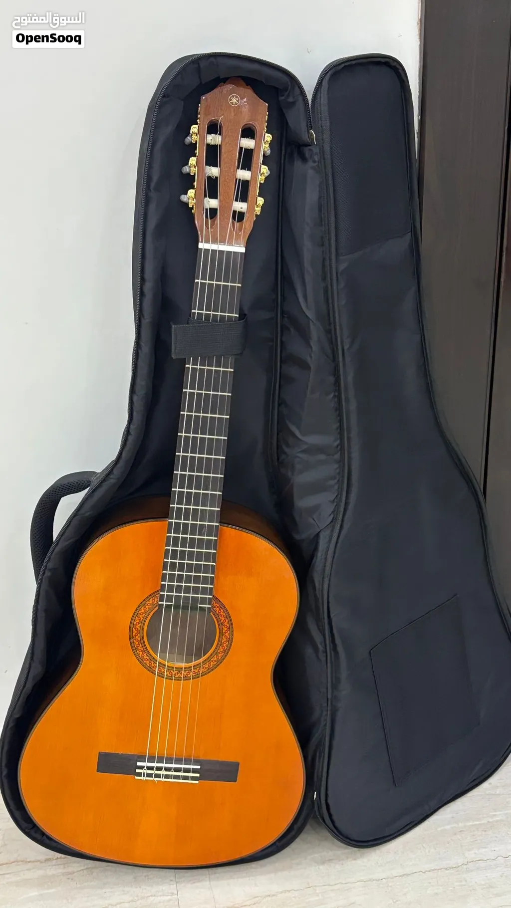 جيتار Yamaha C70