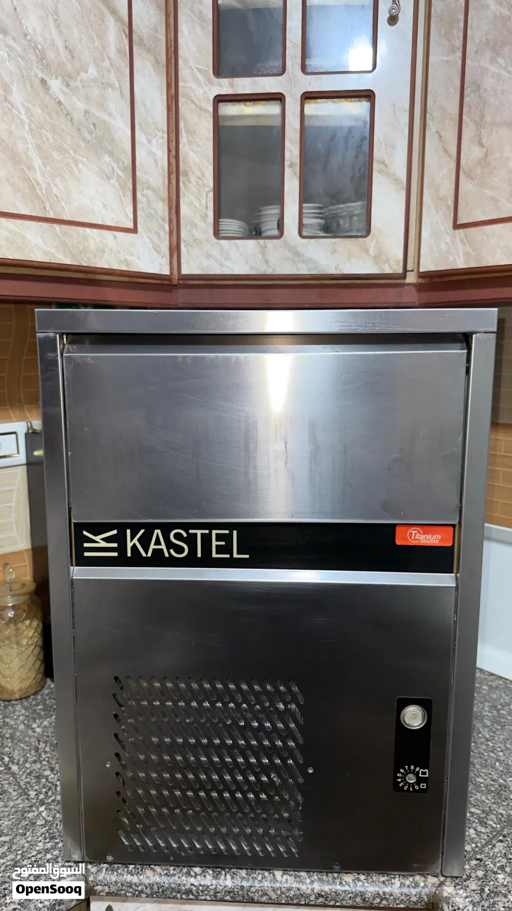 آيس ميكر Ice Maker