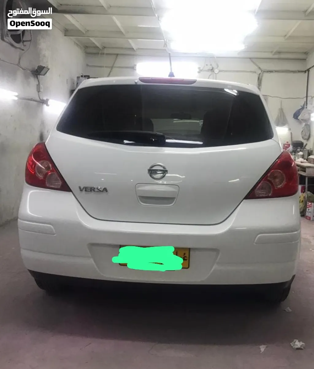 Nissan Versa with very good condition