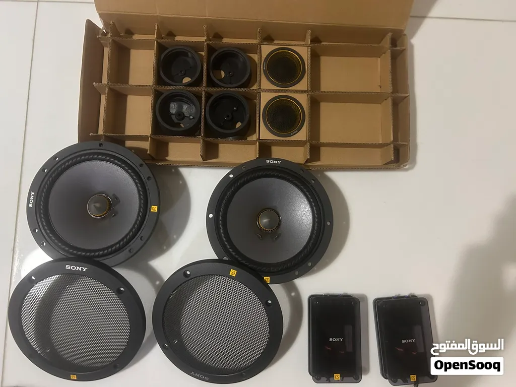 للبيع سماعات sony XS-162 ES