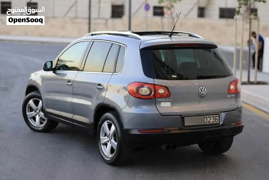 فولكس فاجن تيجوان يانوراما دفع رباعي 2011 vw tigwan