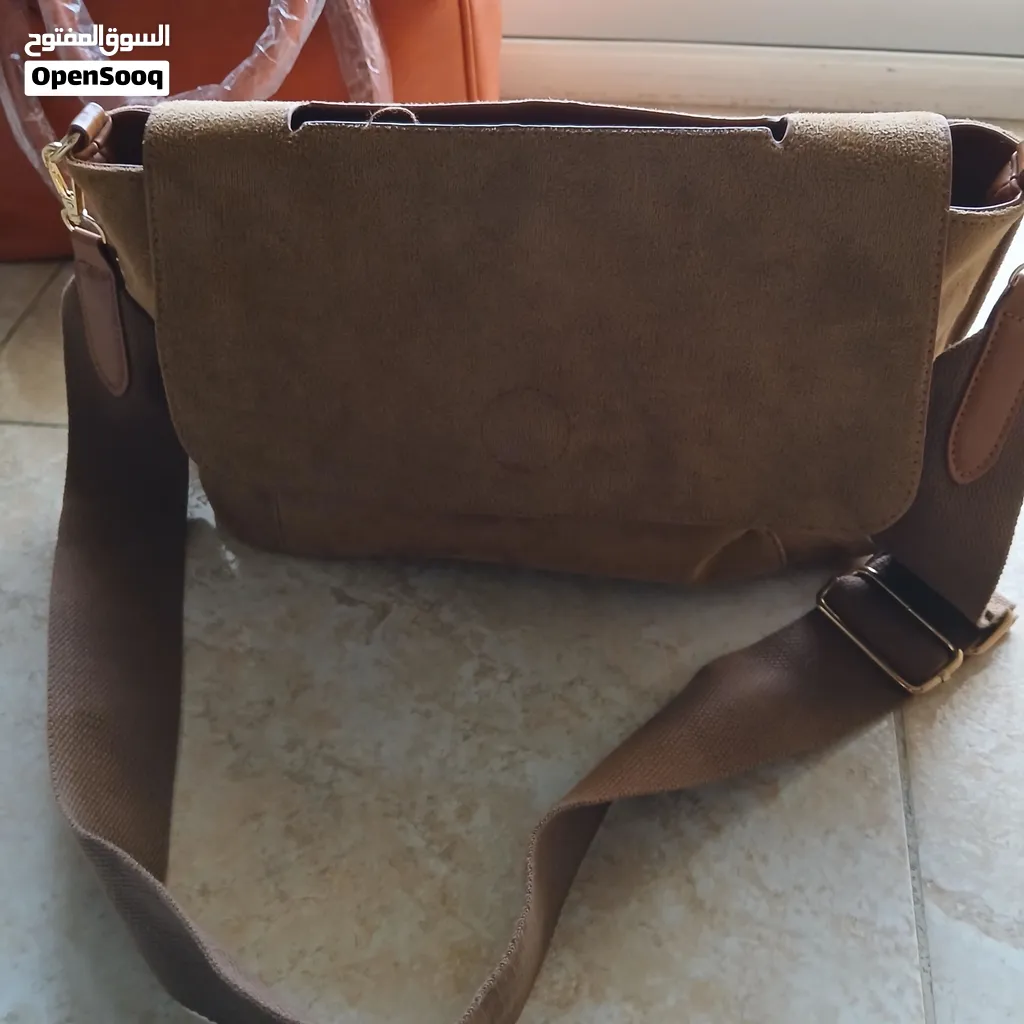 شنط بارفوا accessories جداد كل شيء اله سعر مختلف شنطة بارفوا تبدأ الأسعار من