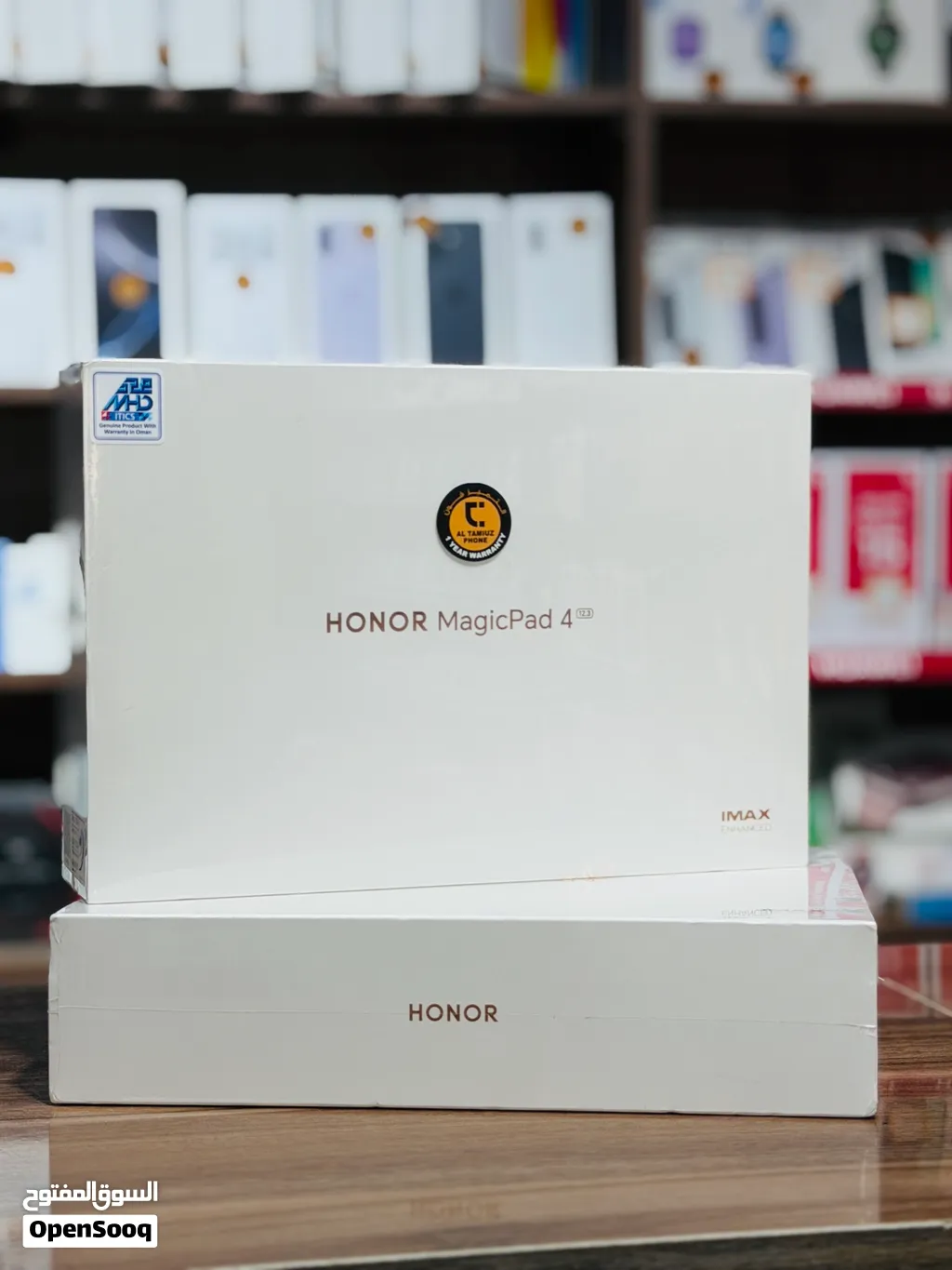 هونور ماجيك باد 4 ، ذاكرة 512GB رام 16 مع قلم وكيبورد جديد ضمان سنة