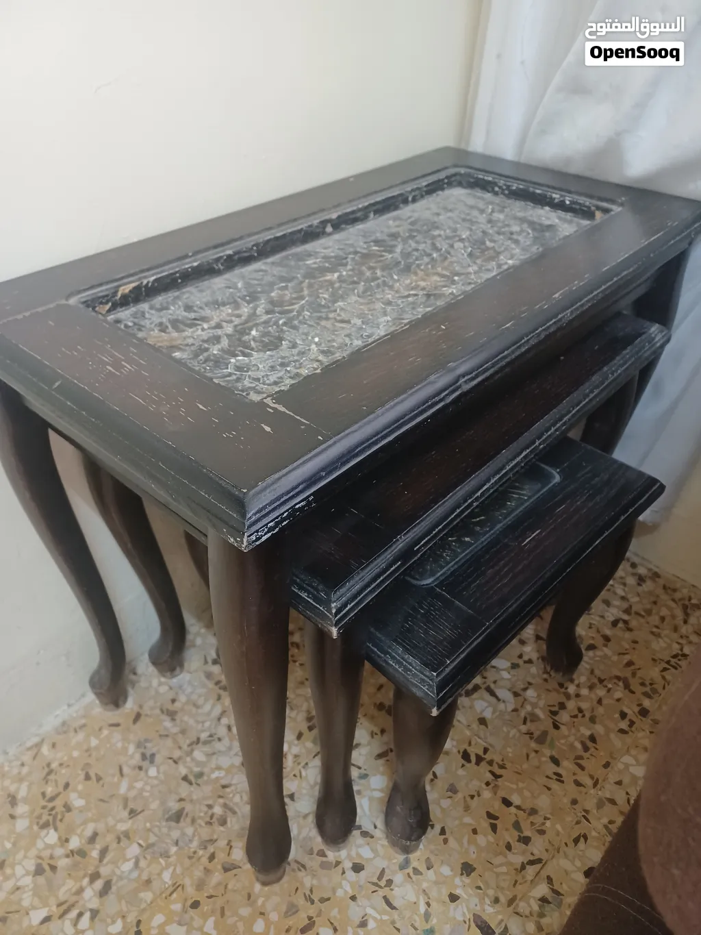 طاولات طقم 10 دنانير مستعمله