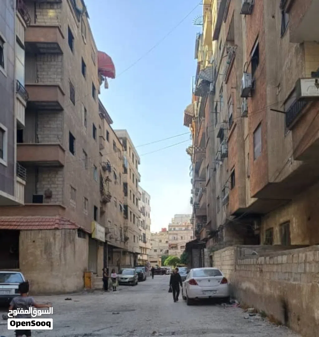 شقه للبيع عالعضم جرمانا15.500الف د