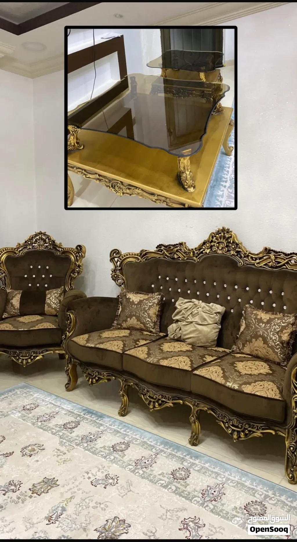 كراسي مصريات نضيفه جداً