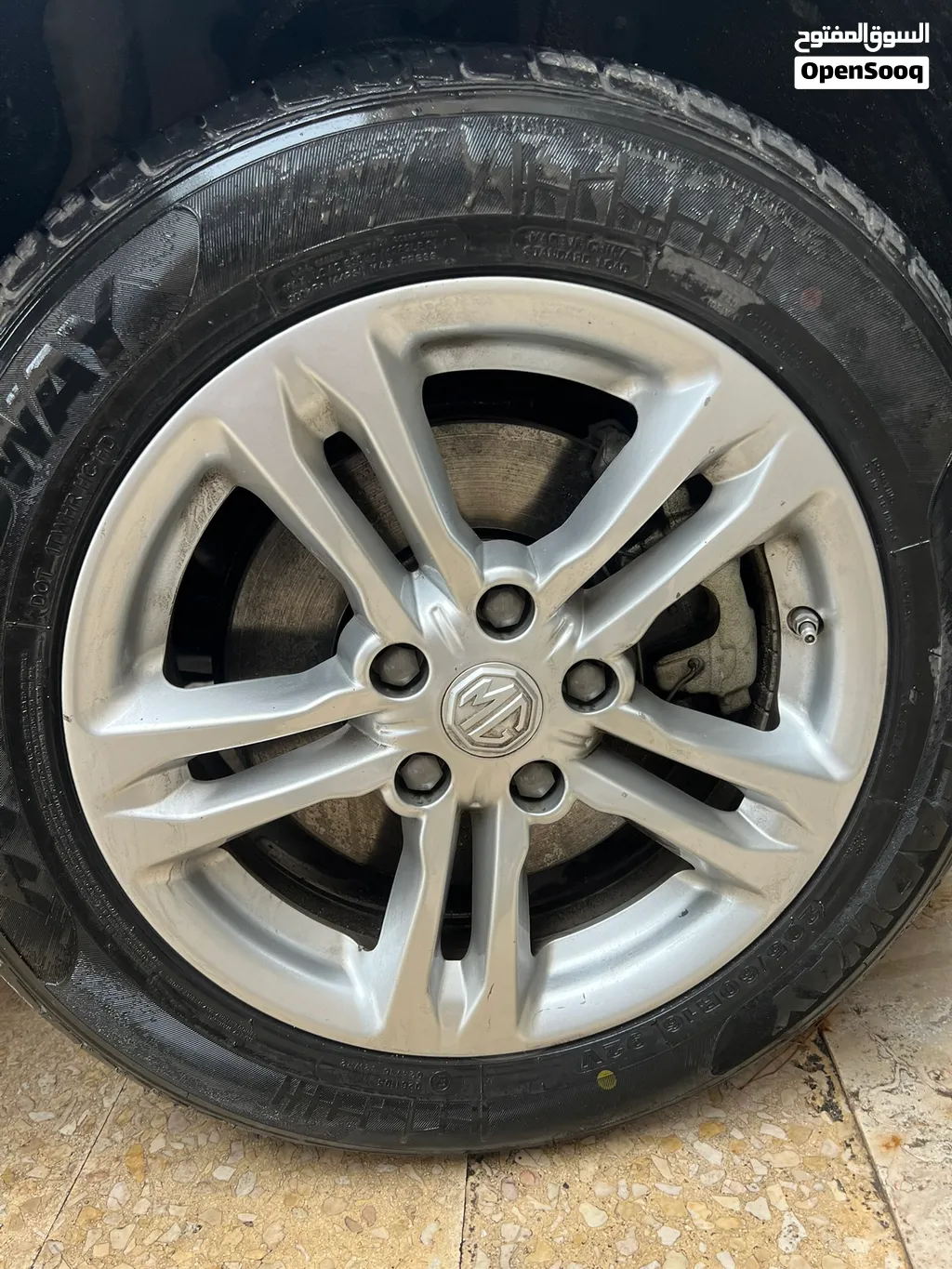 جنطات mg zs مع الكوشوك ممشى 30000km