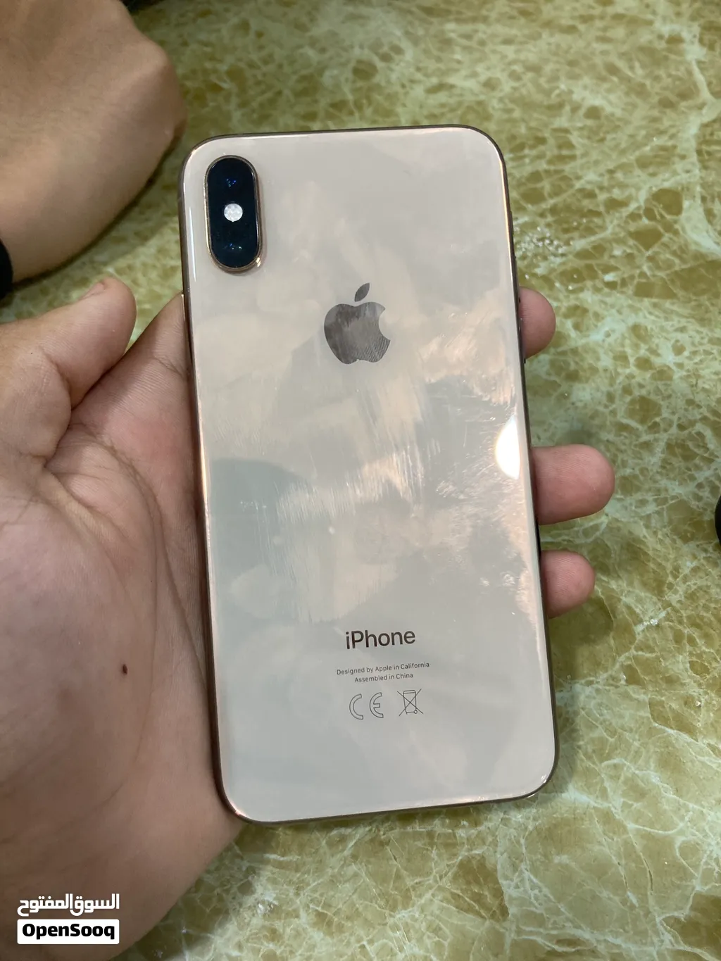 Iphone xs souma l’affaire 256gb