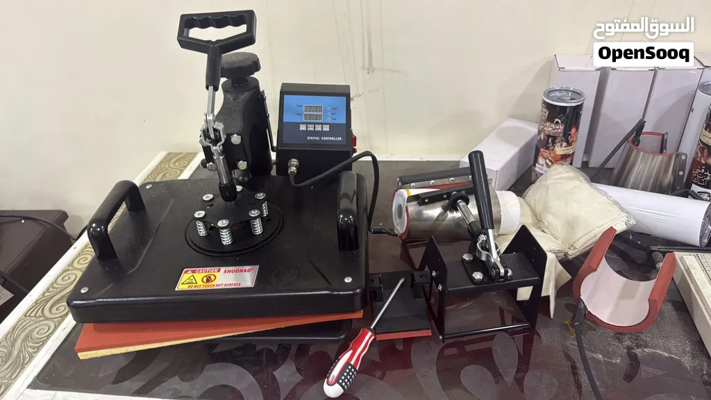 جهاز طباعة على الملابس Heatpress