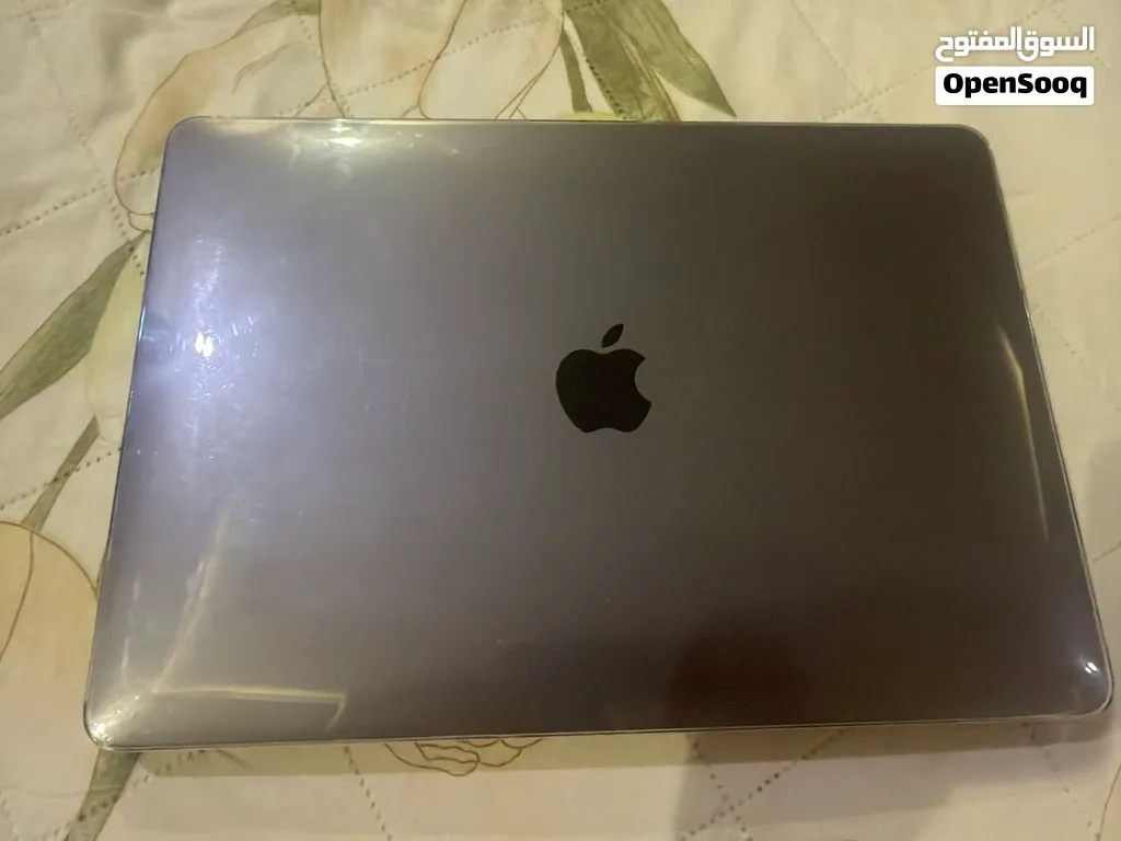 macbook pro touch bar