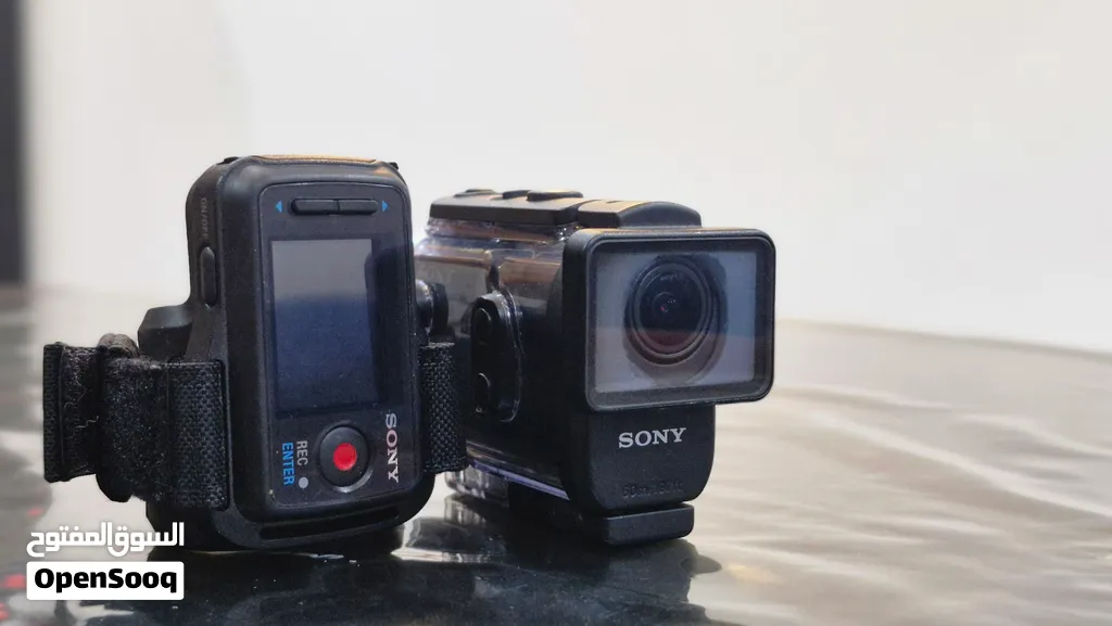 sony HDR-AS50 Action camera with extra battery