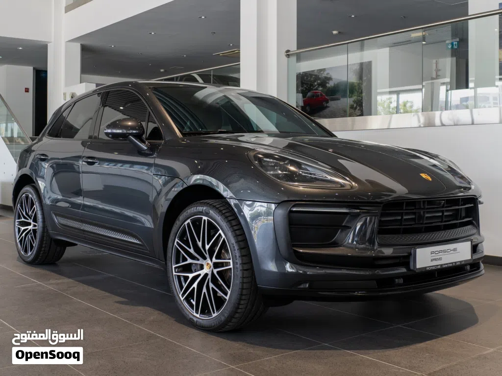Used 2022 Porsche Macan SUV for Sale with GCC Specs and Premium Features