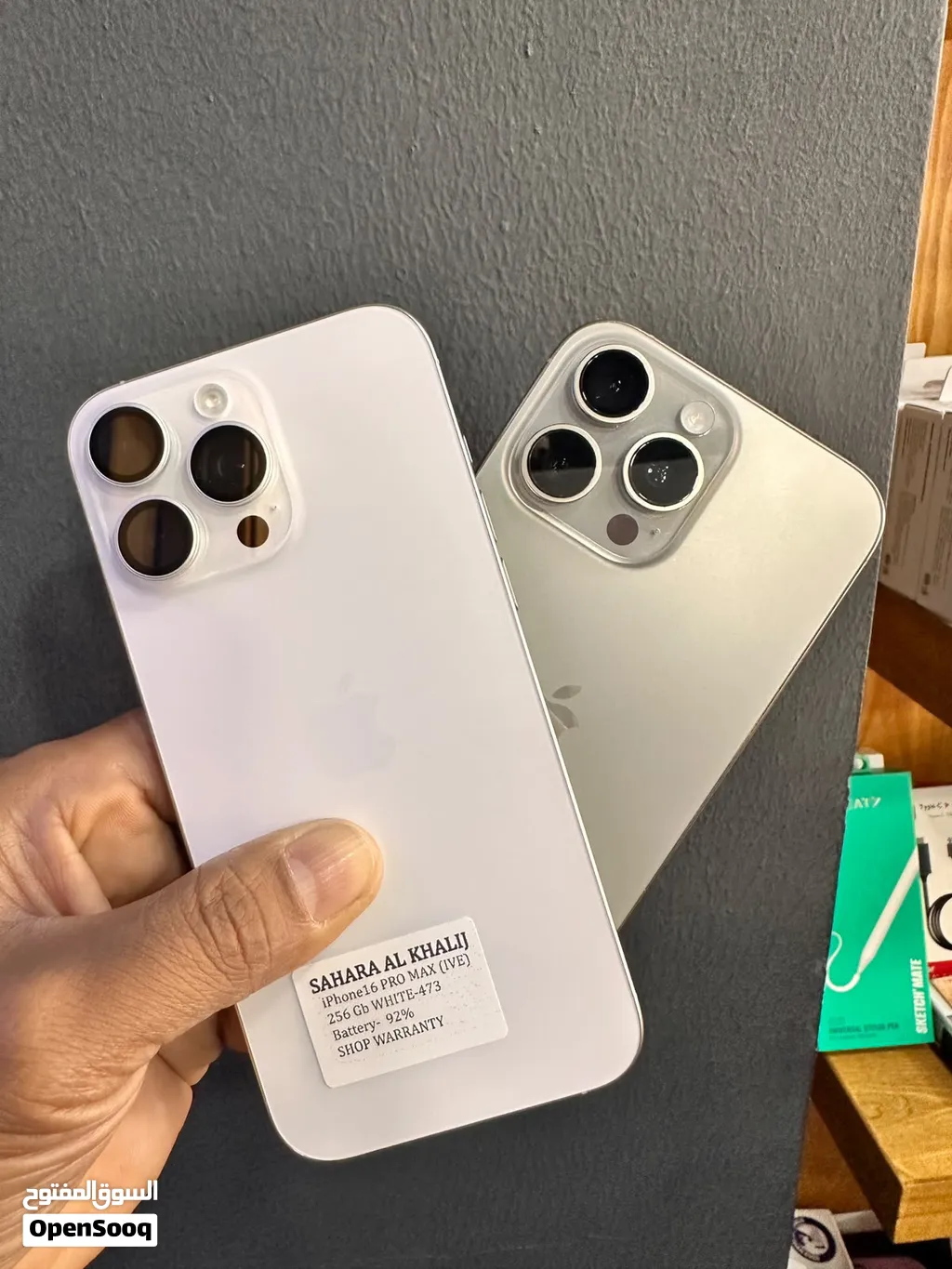 Used White iPhone 16 Pro Max with 256GB Storage in Excellent Condition,Battery health 92%