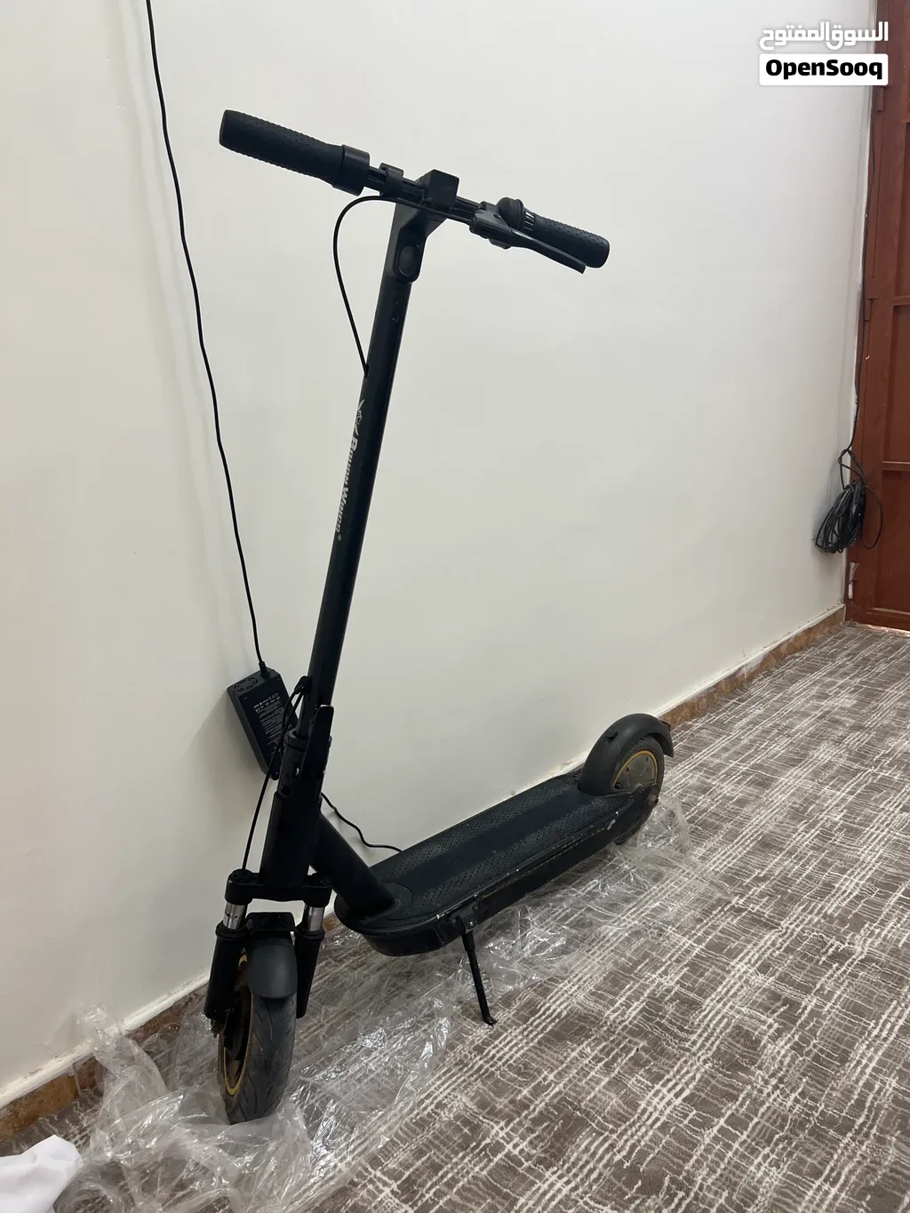 سكوتر عملاق بمواصفات خارقة