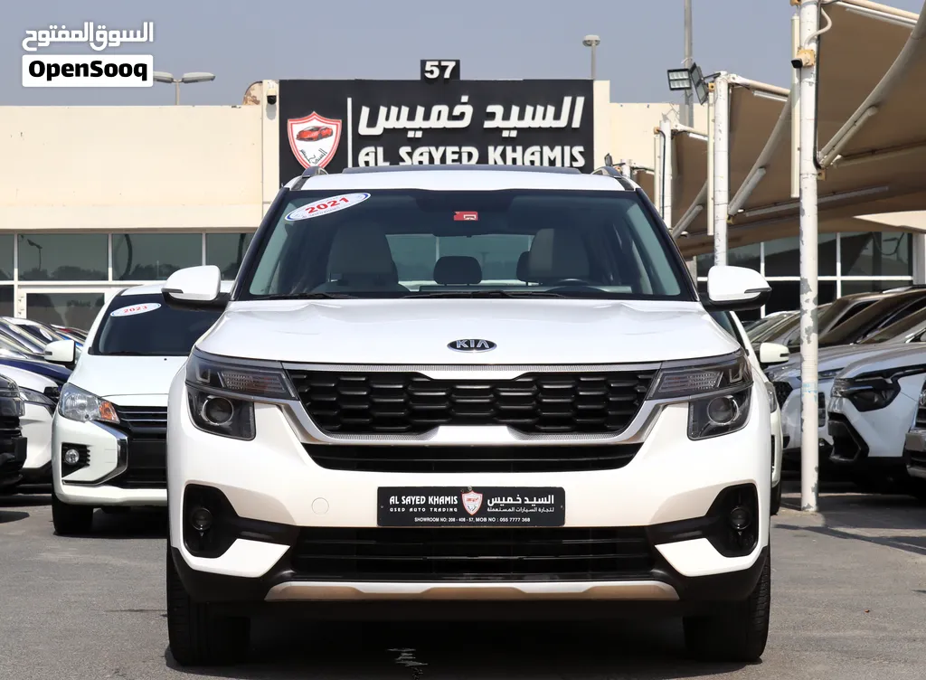 KIA SELTOS 2021 - GCC - ACCIDENTS FREE - SUNROOF - PERFECT CONDITION INSIDE OUT 1600 CC