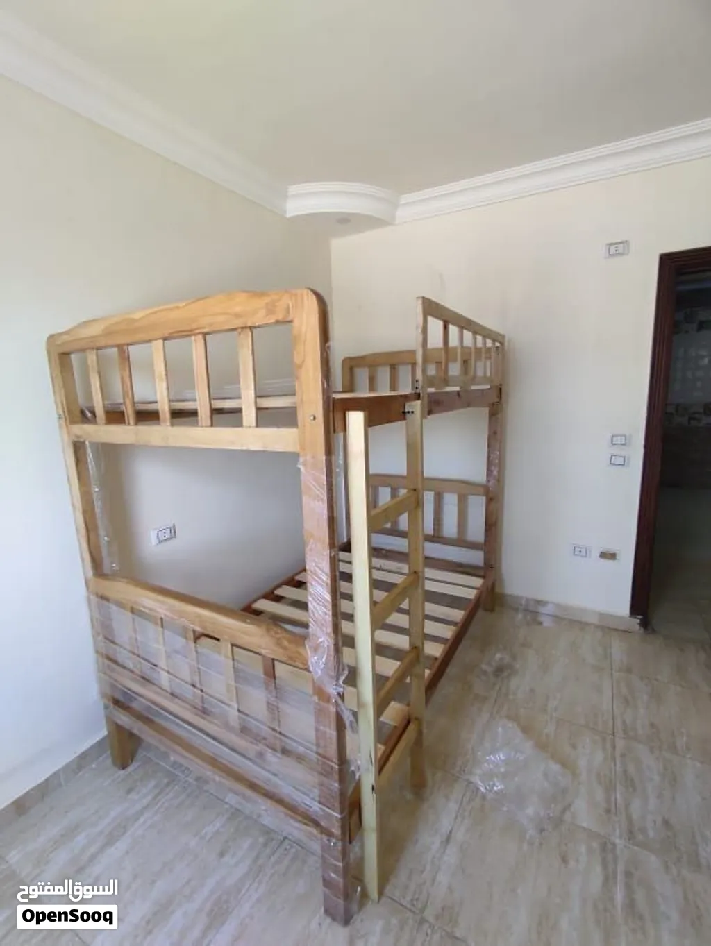 سرير خشب دورين خشب زان بملل والسلم والحاجز Furniture oh