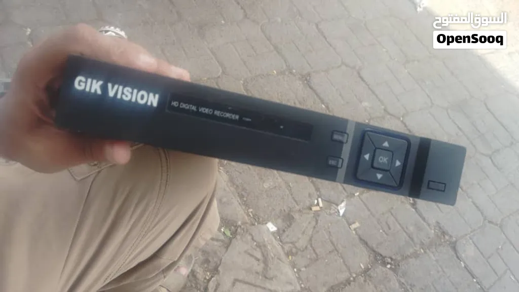 يجهاز تسجيل فيديو رقمي (DVR) من نوع GIK VISION ابو 16 كيمره