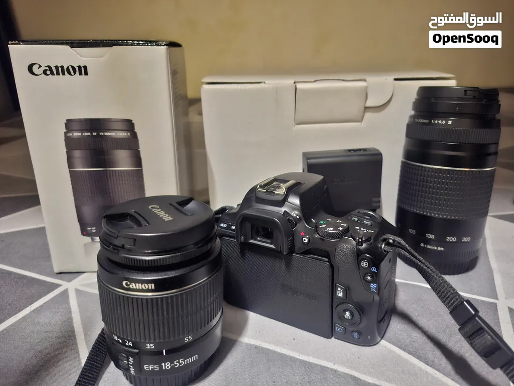 CANON 250D CAMERA.