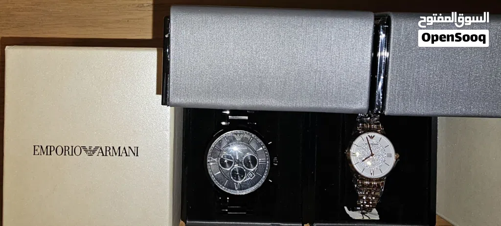 عدد 2 ساعه حريمي emporio armani
