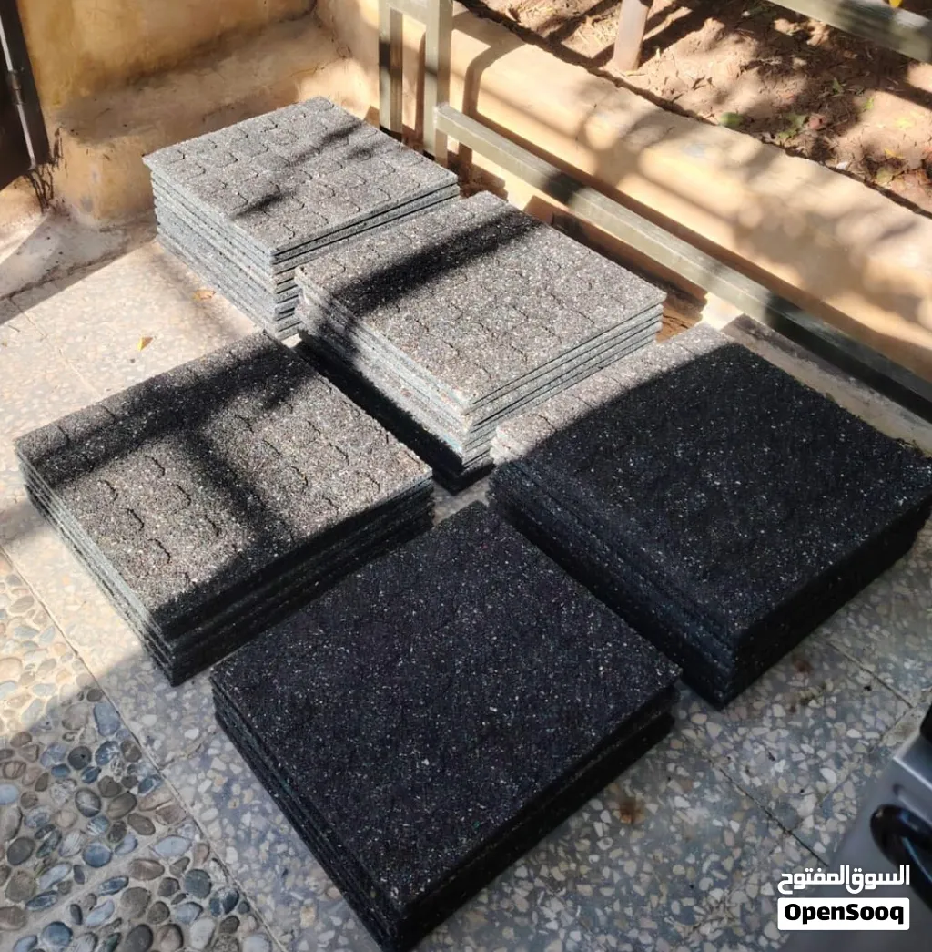 ارضيات نوادي ربر بحاله الجديد