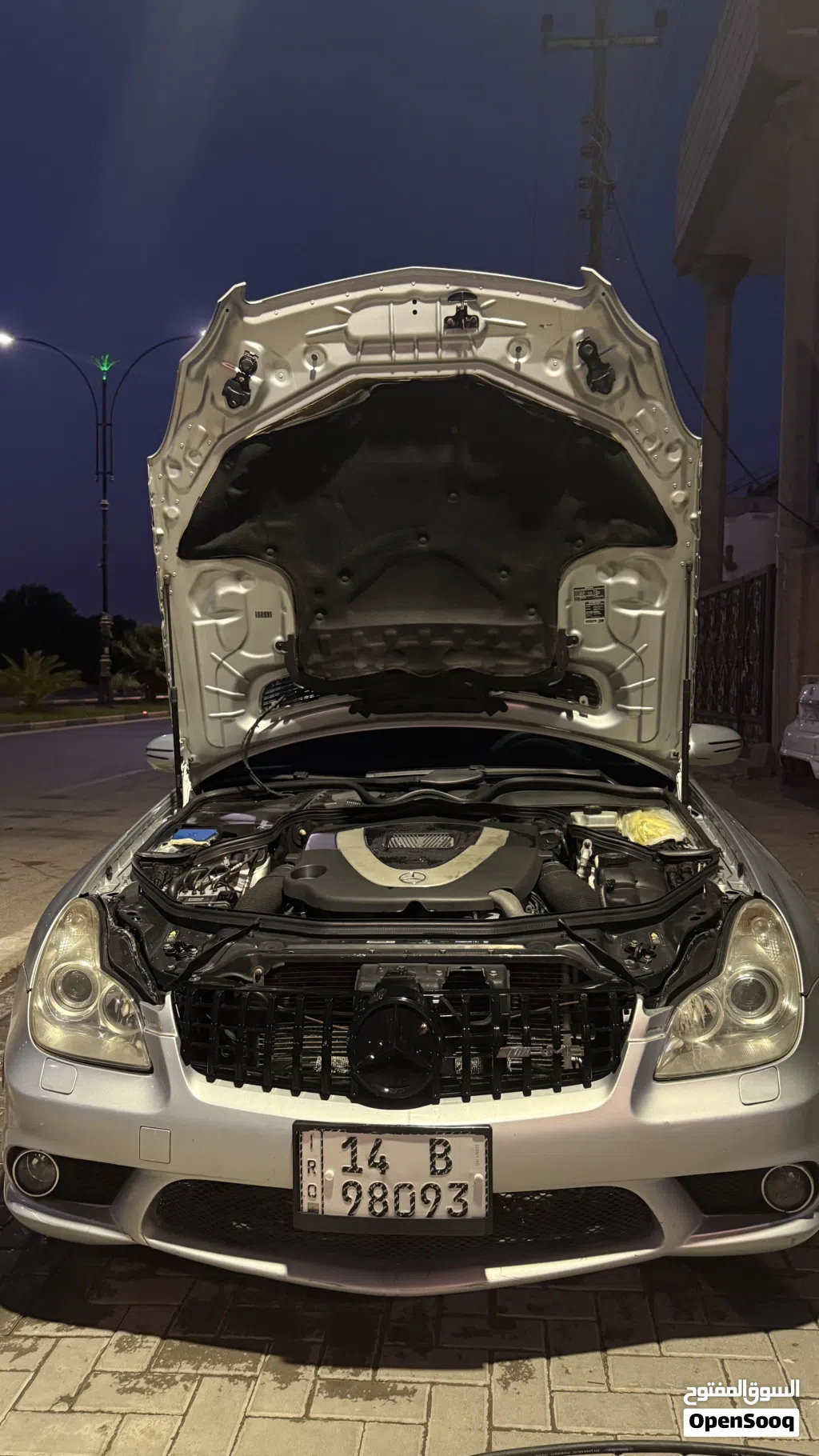 CLS550 للبيع موديل 2011