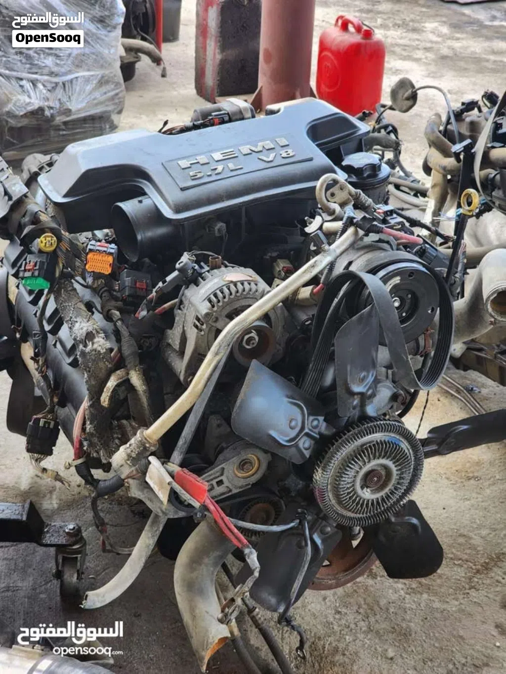 قطع غيار دودج درانجو فورويل 2008 نظيفه مكينة جير دفريشر دبل 8 سلندر