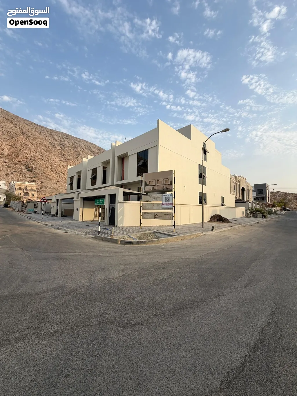 تحفة سكنية فاخرة في موقع مميز بحي السلام – بوشر 37