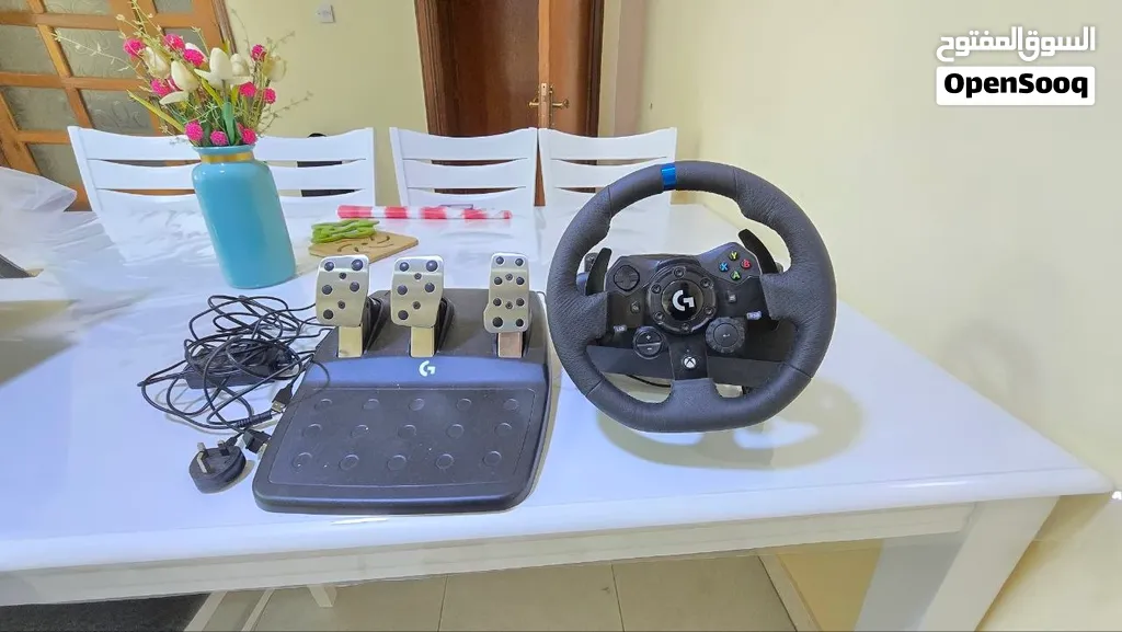 Logitech G923 Xbox / PC — Wheel + Pedals — Excellent Condition