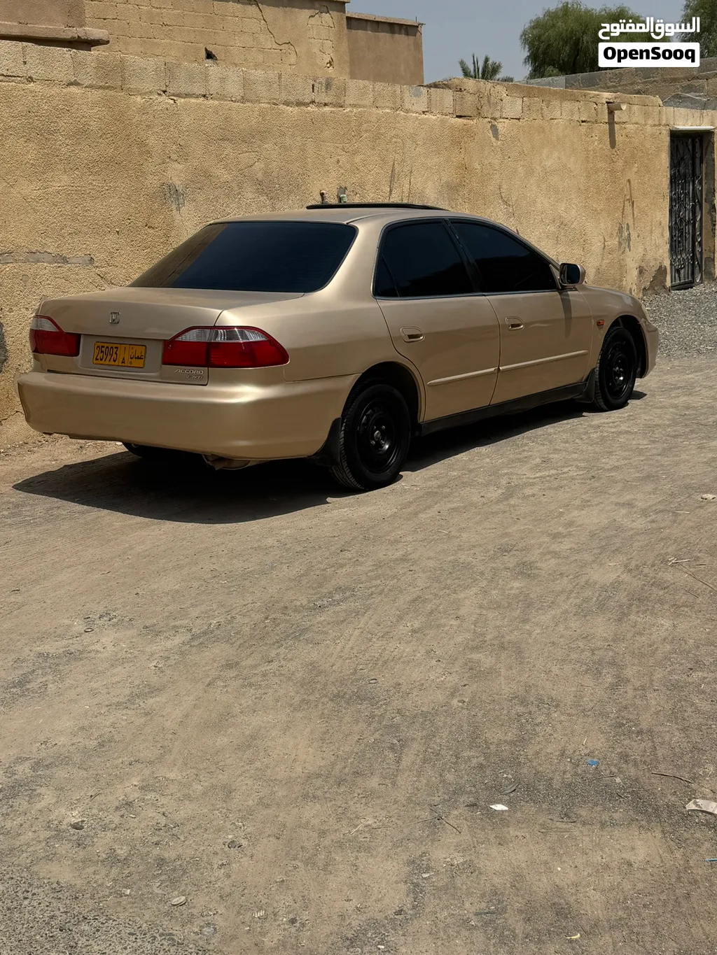 هوندااكوردرقم واحد فتحه 2001