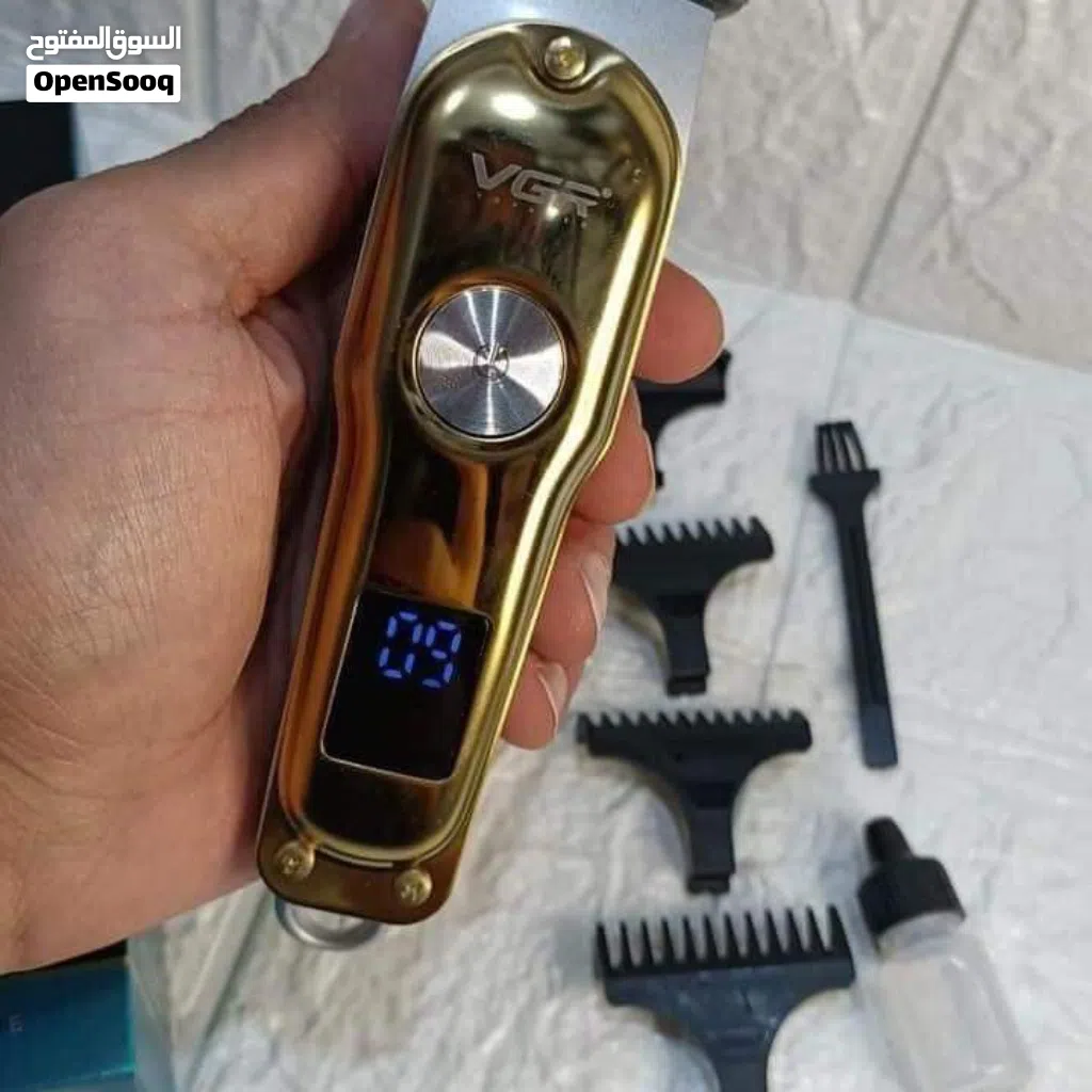 اقوي واصغر ماكينه حلاقه شعر من شركة VGR