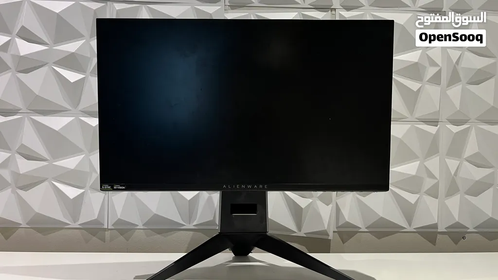 شاشة قيمنق 240Hz (فريم)
