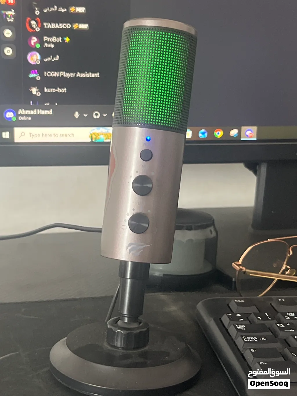 مايك احترافي يدعم جميع الالوان RGB