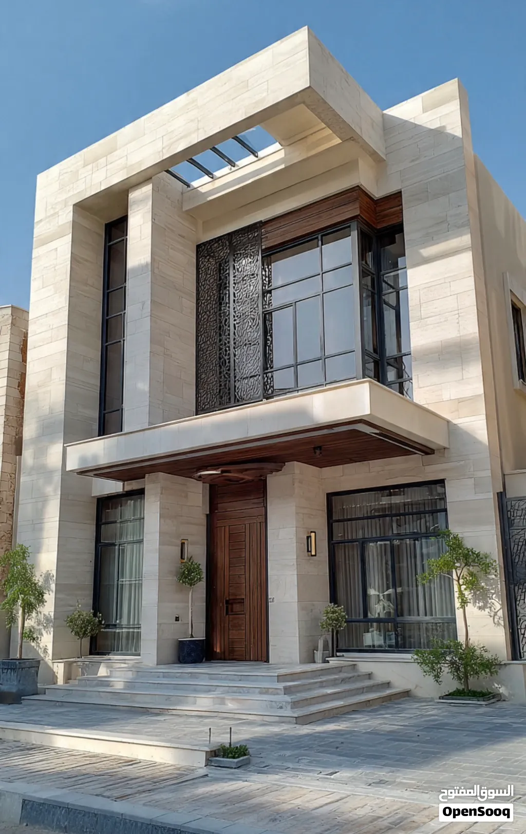 معلم دهانات وترميم وصيانة منازل محترف - خبرة طويلة