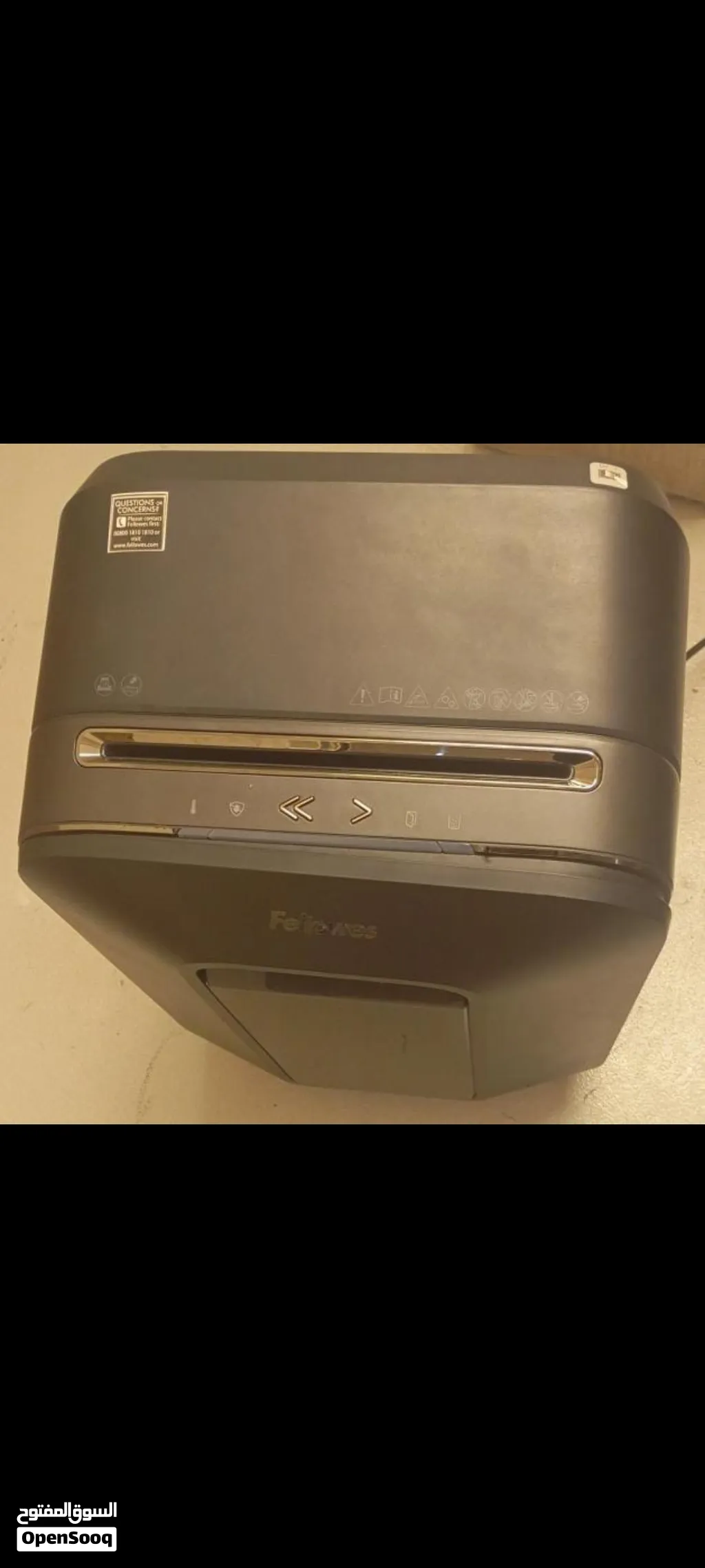 Fellowes Model LX200 Cross cut shredder