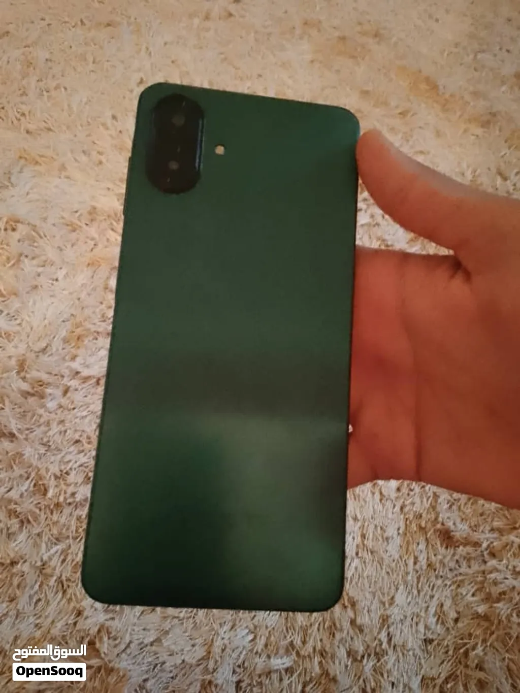 سامسنوق جلكسي A07مستعمل نضيف ليه4شهور ونص 64قيقا رام4الحجم متوسط