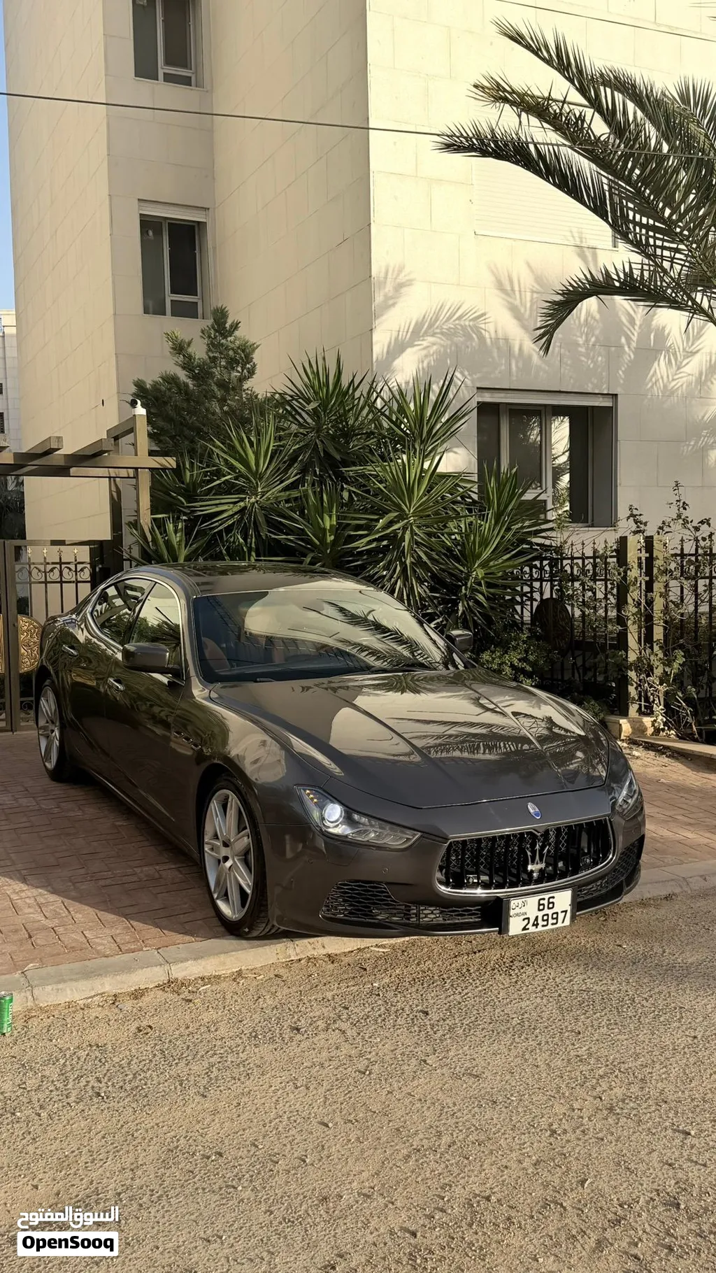 Maserati ghibli 2015 مازيراتي جبلي وراد شركة