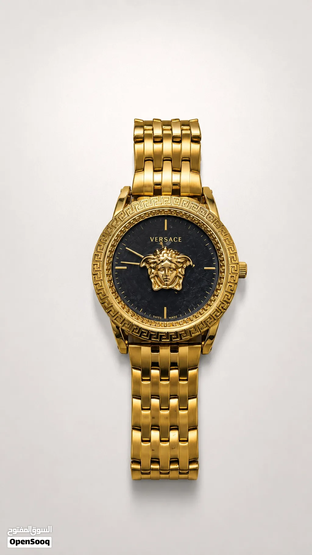 ساعة Versace أصلية نسائية/ رجالي – ذهبي – مستعملة