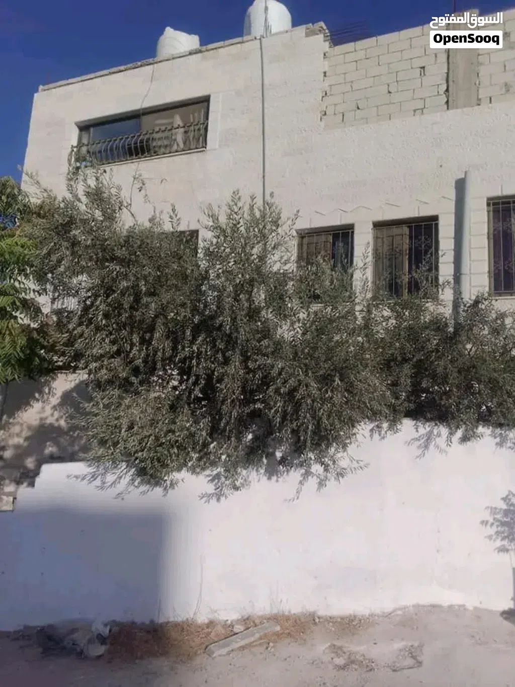 استوديو غرفتين مع منافعهم مع كهرباء طاقة شمسية للبيت