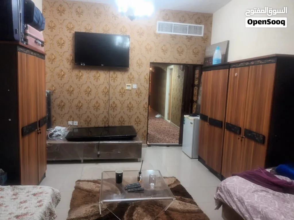 سكن بنات موظفات على كورنيش عجمان