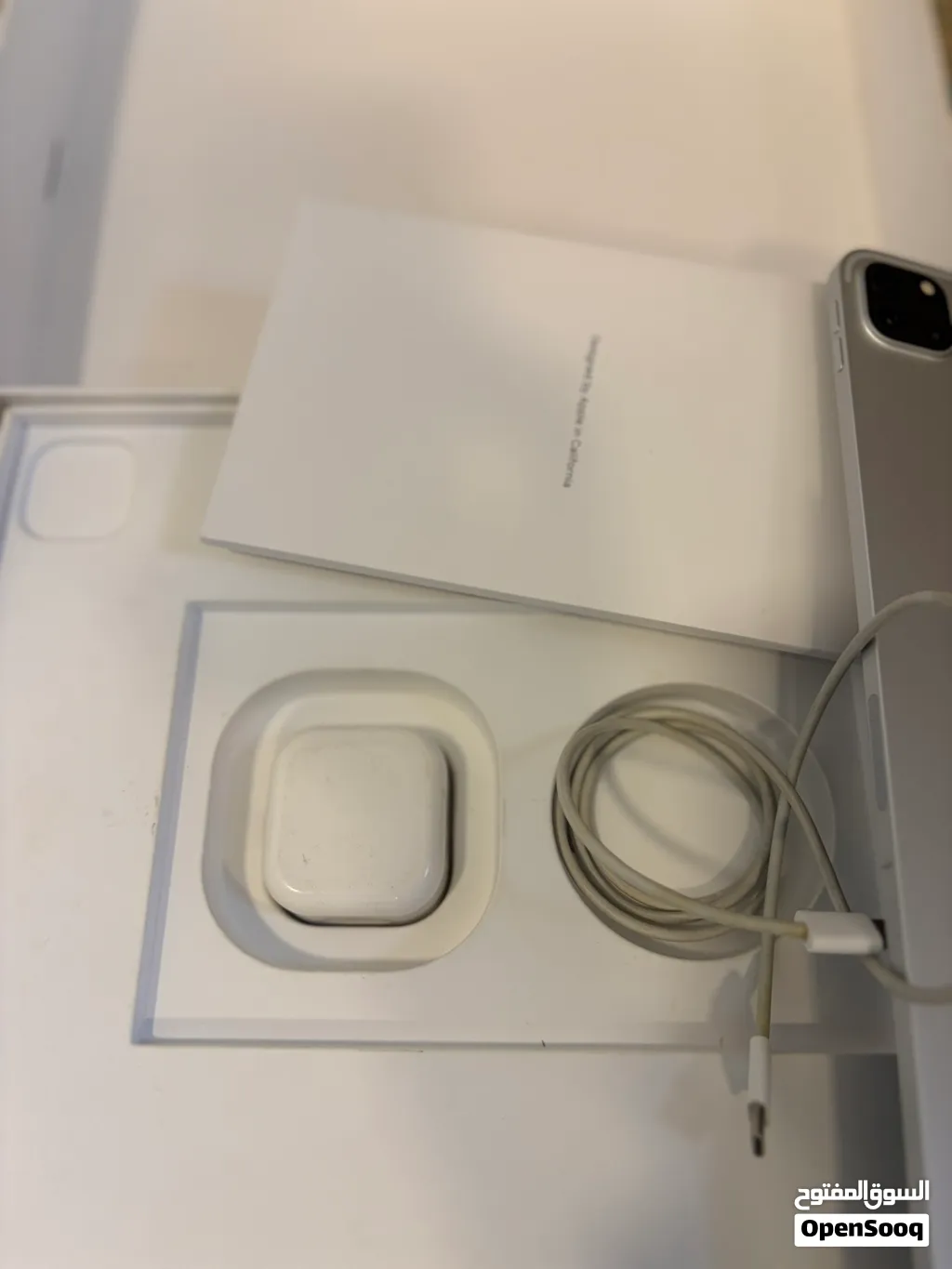 iPad Pro (12.9-inch) (4th generation)