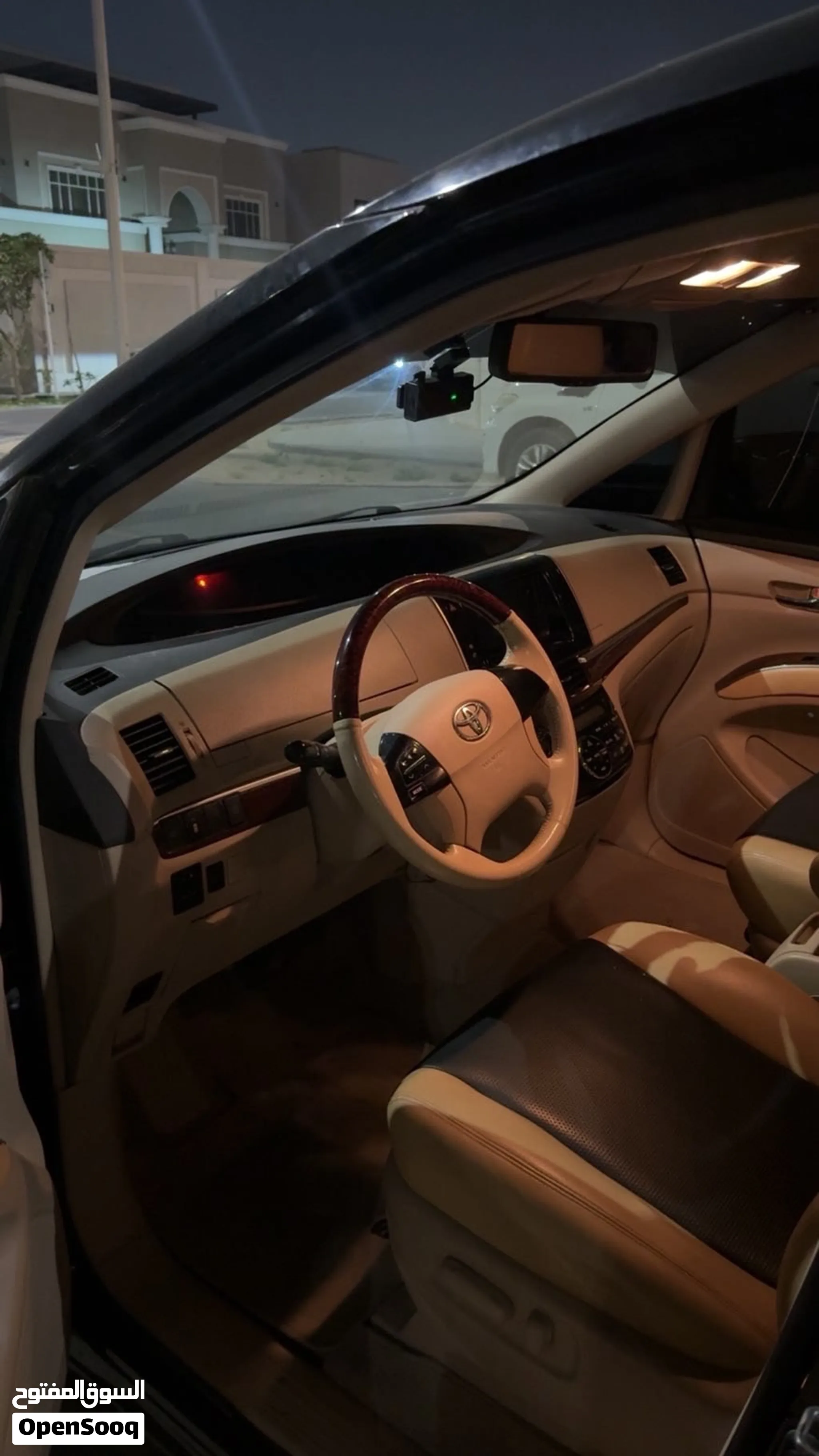 2014 Toyota Previa