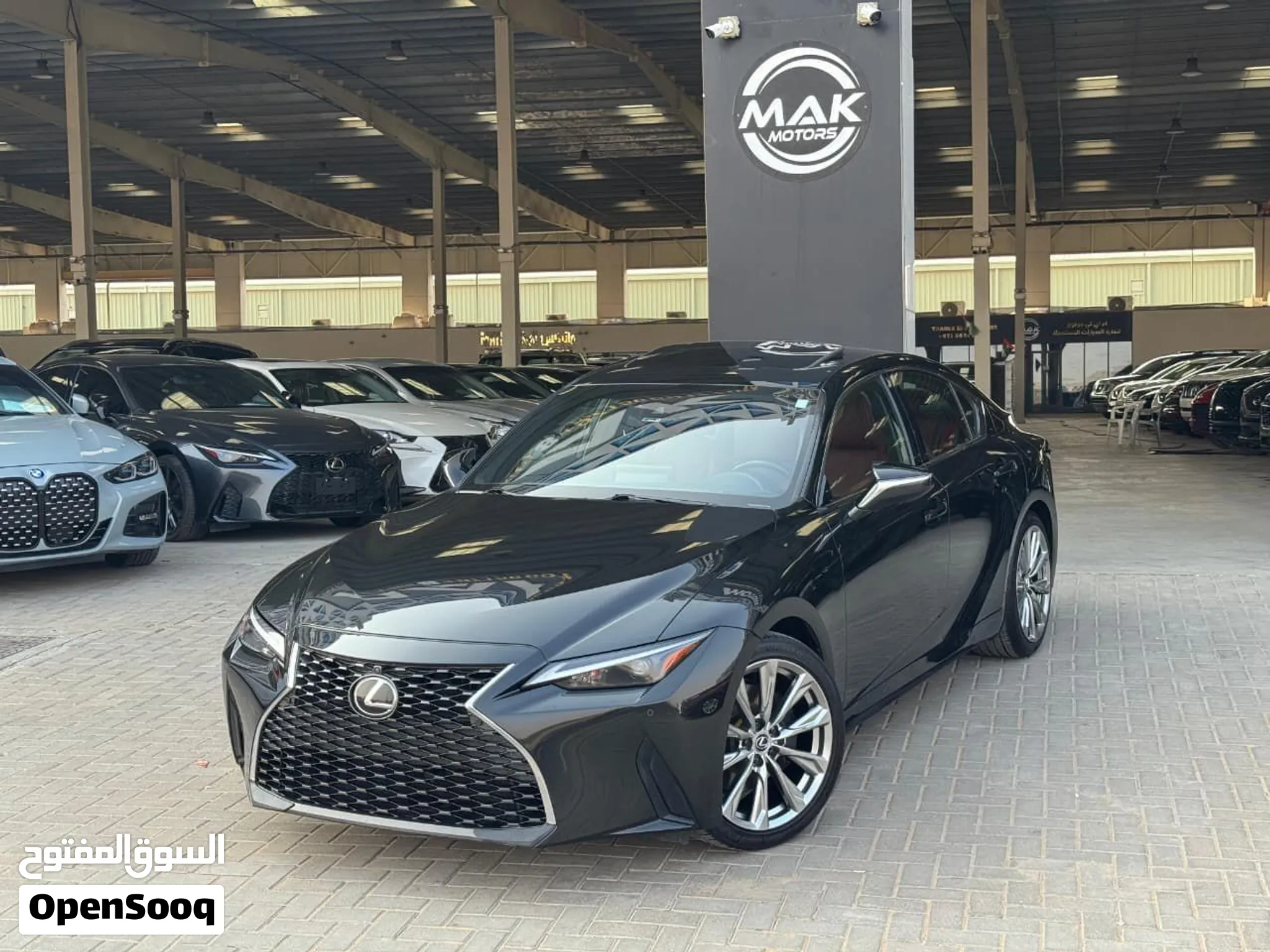 2021 Lexus IS