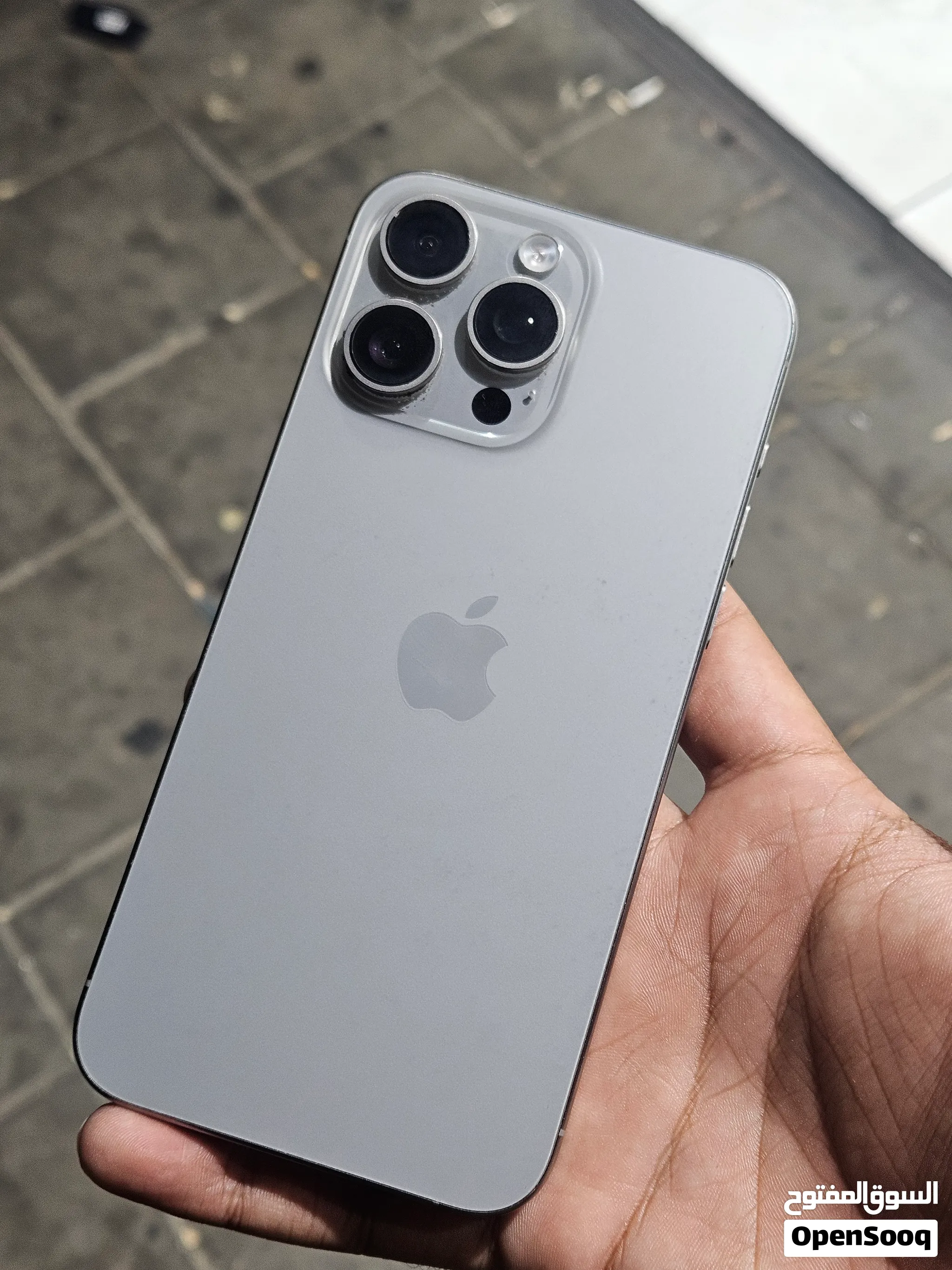 IPHONE 15 PRO MAX 256GB CLEAN