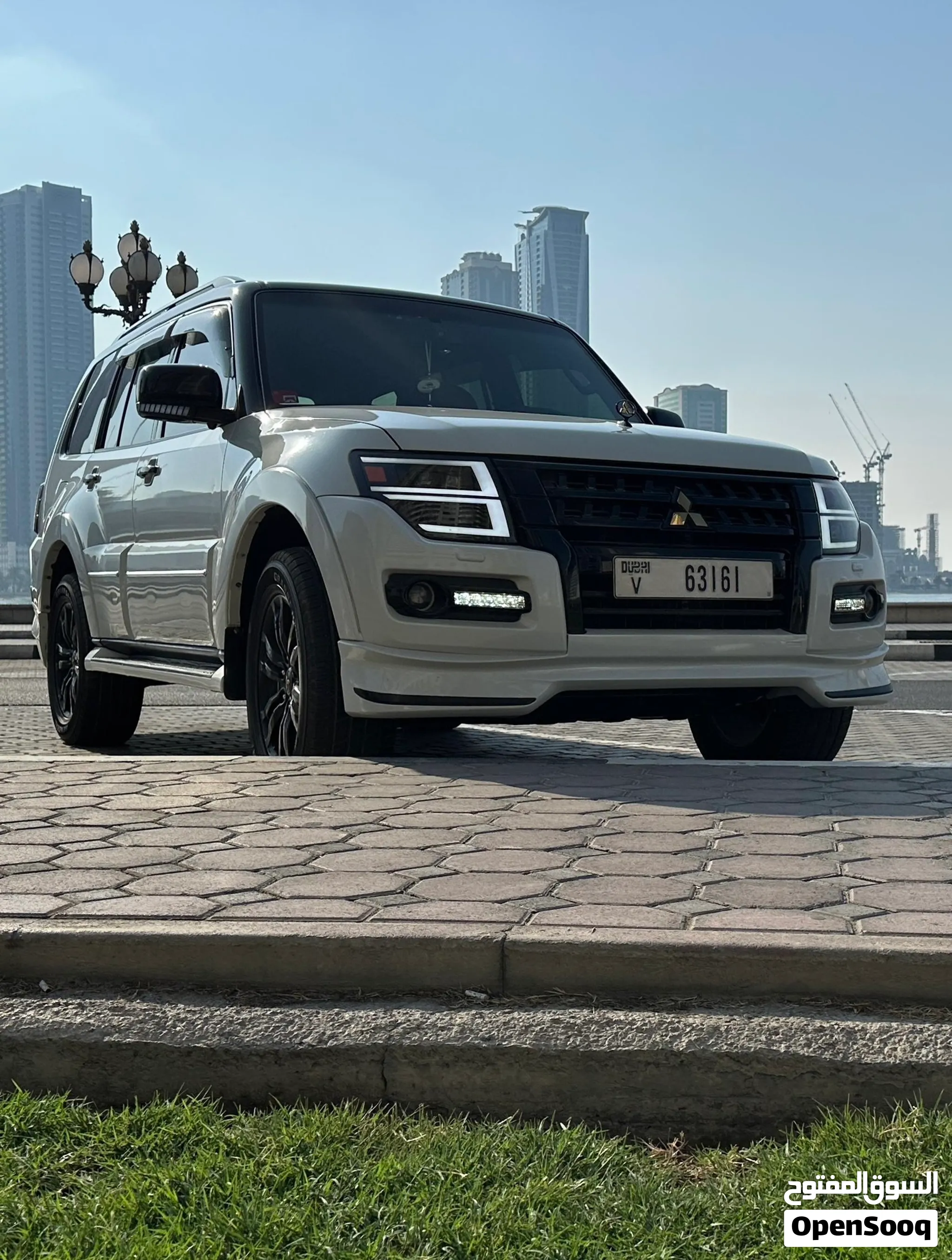 2020 Mitsubishi Pajero