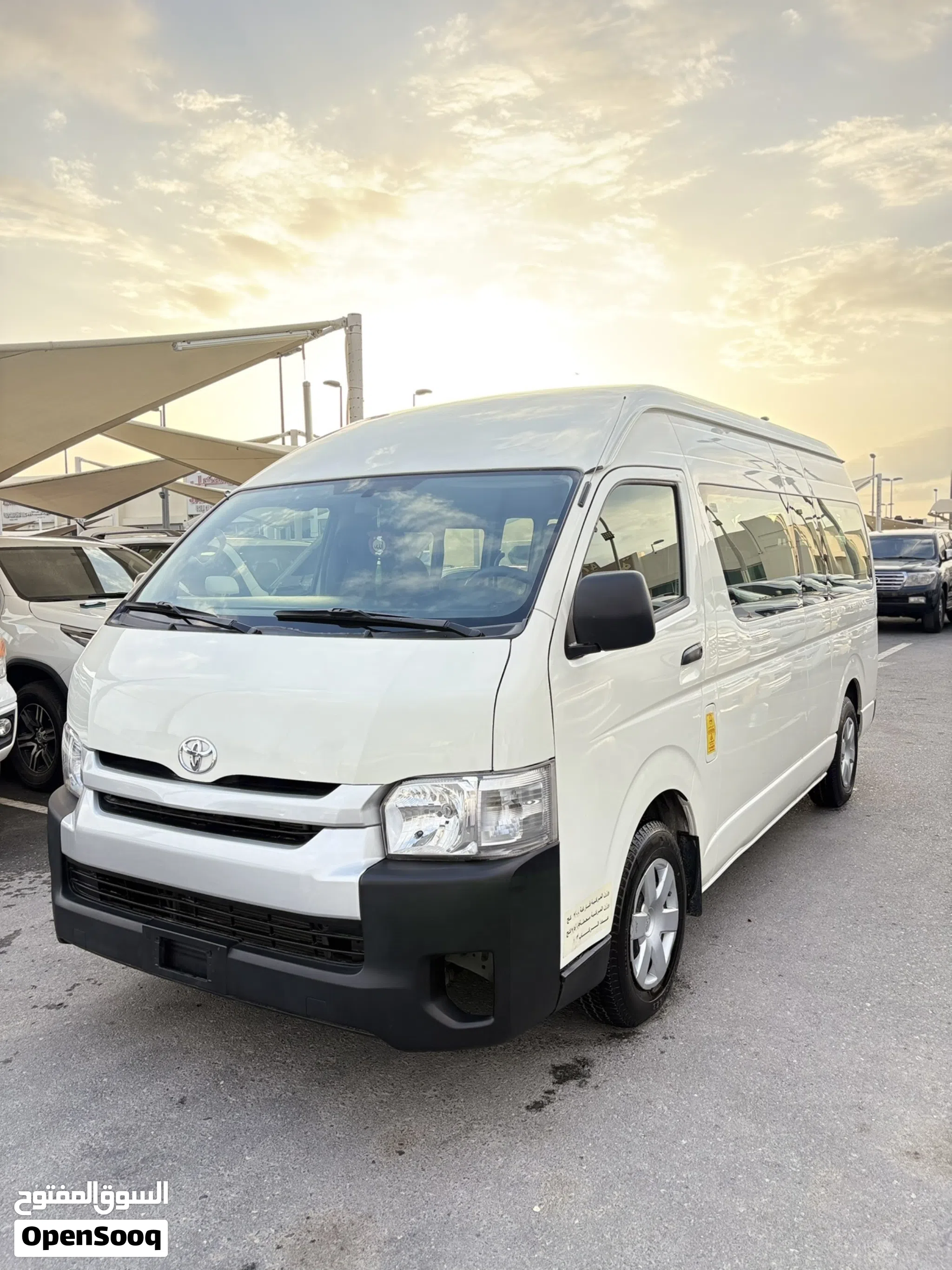 null Toyota Hiace