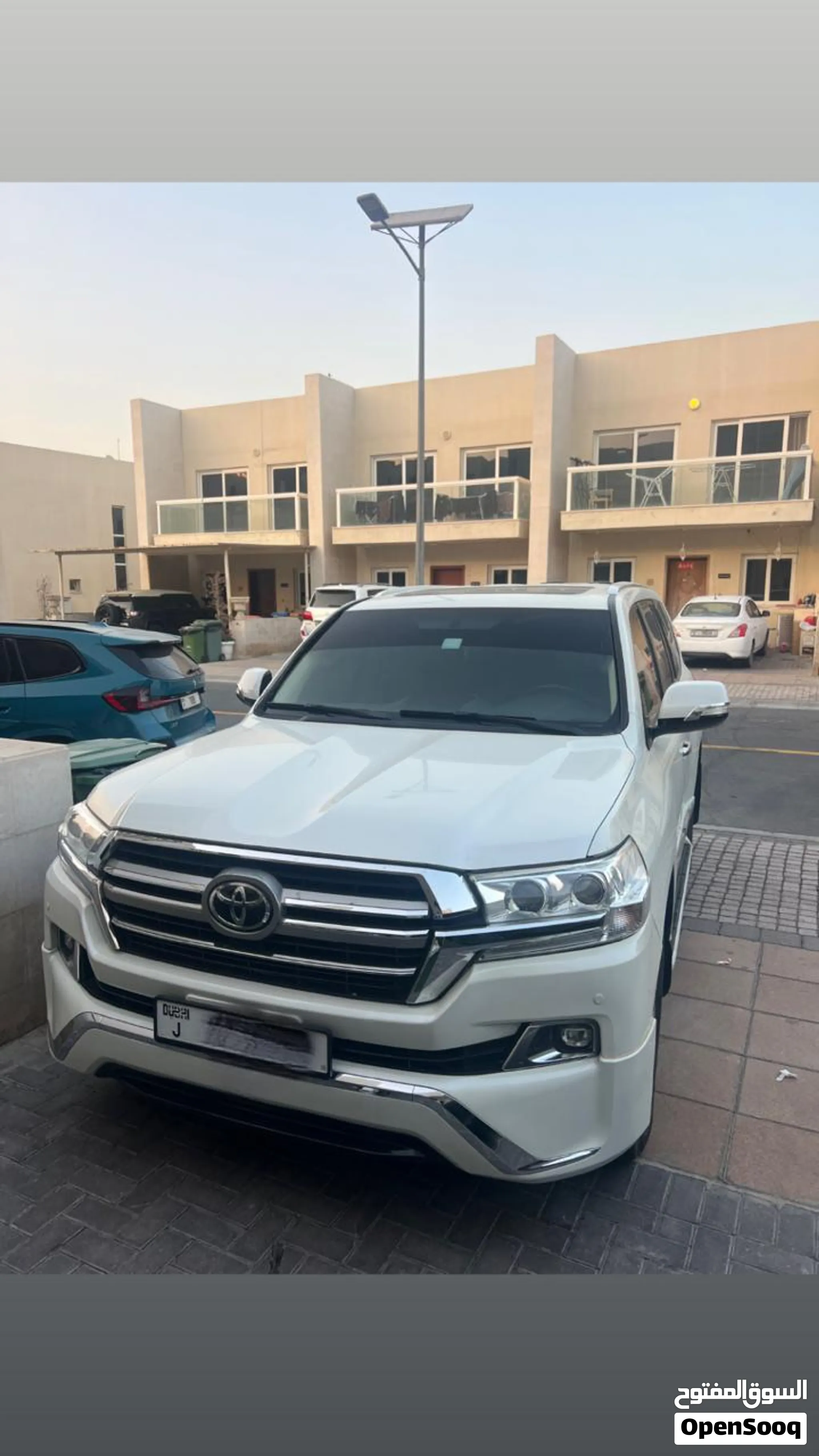 2016 Toyota Land Cruiser