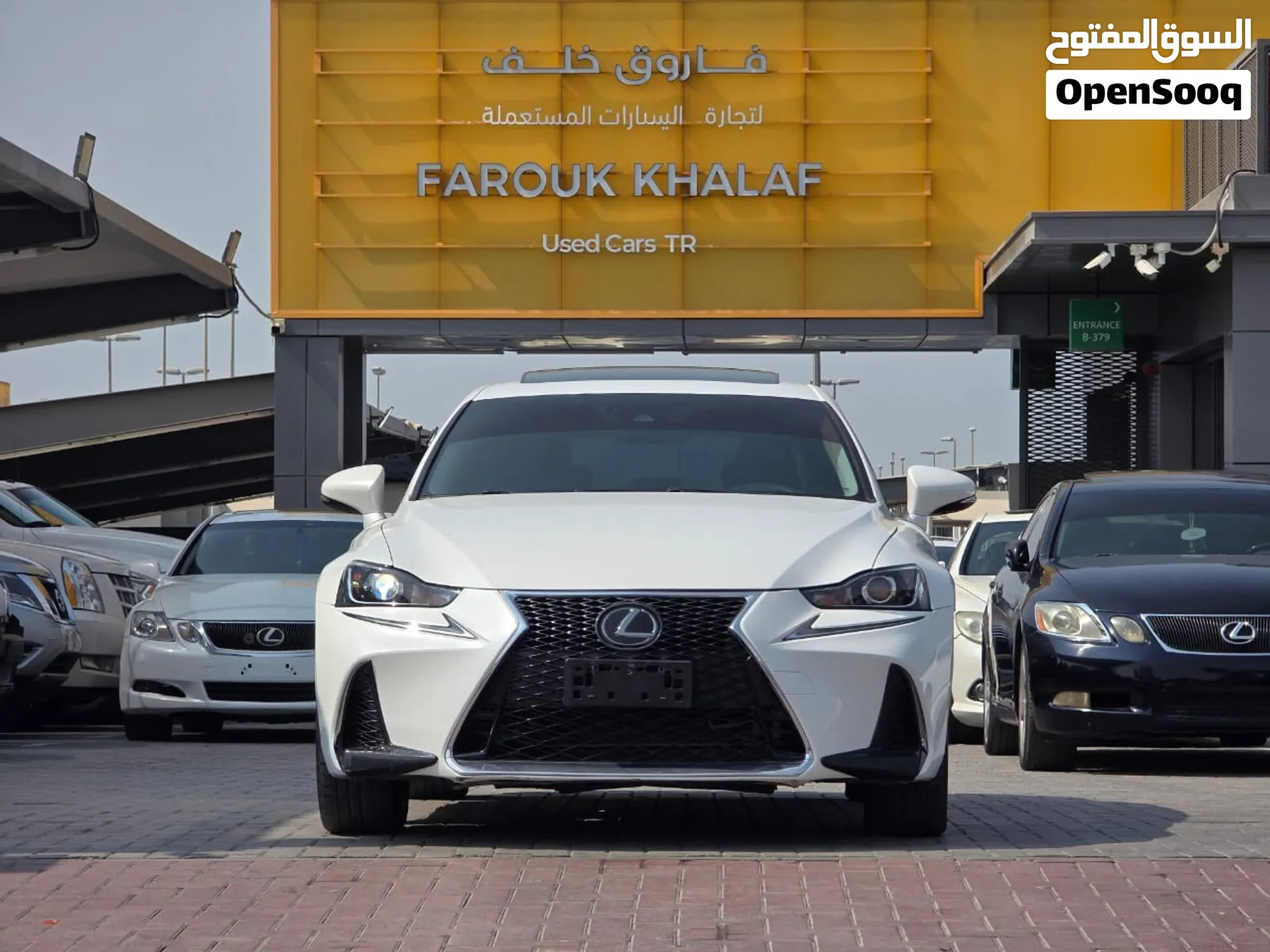 2019 Lexus IS