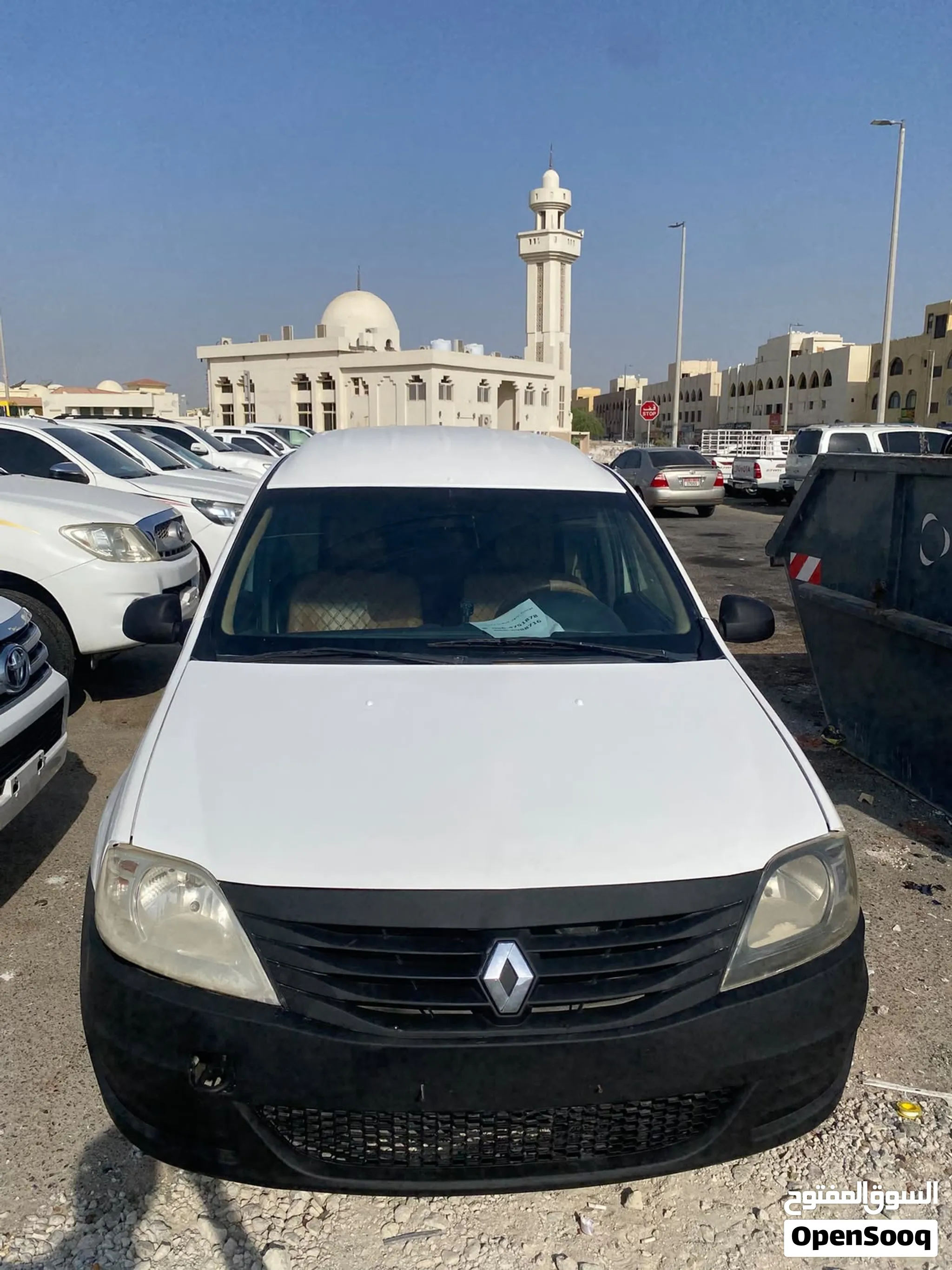 2013 Renault Logan